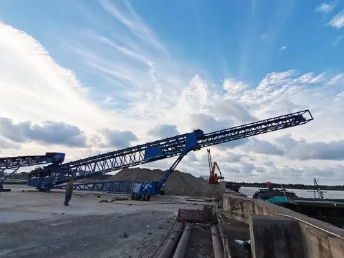 Radial Telescopic Stacker and Shiploader